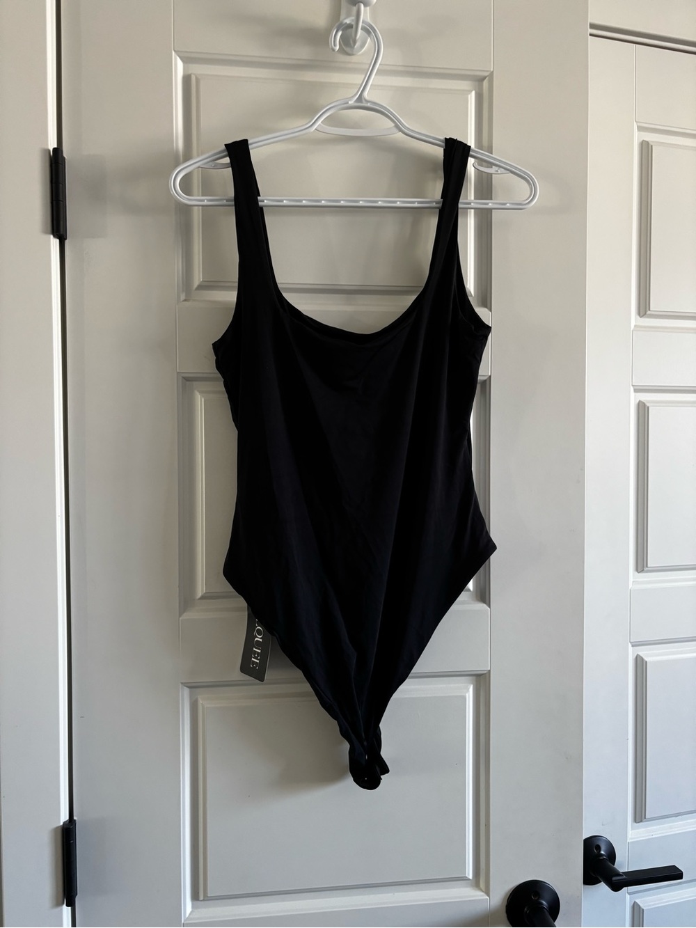 NWT Silkquee Square Neck Bodysuit Size M stretch contouring Black